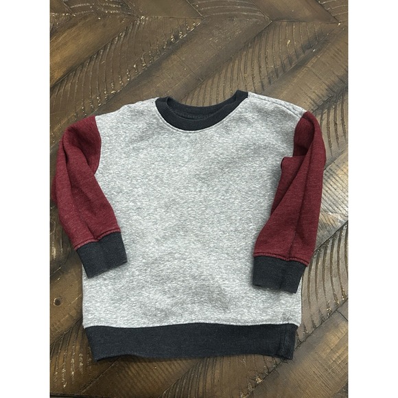 Cat & Jack Other - 2T Boys Crew Neck Sweatshirt Cat & Jack, 12-18 mo Oshkosh jogger + LS Tee